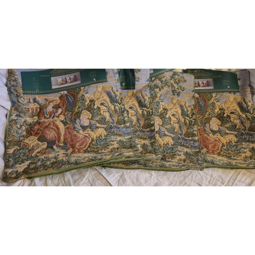 Charming Home Tapestry Set 2 Runners 4 Cushion Covers Countryside Scene NWT